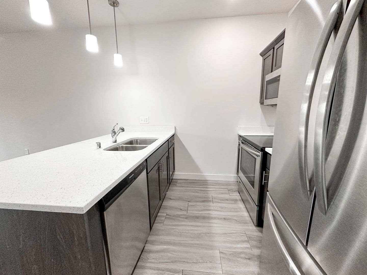 Fitchburg Apartment: 4888 Brassica Road