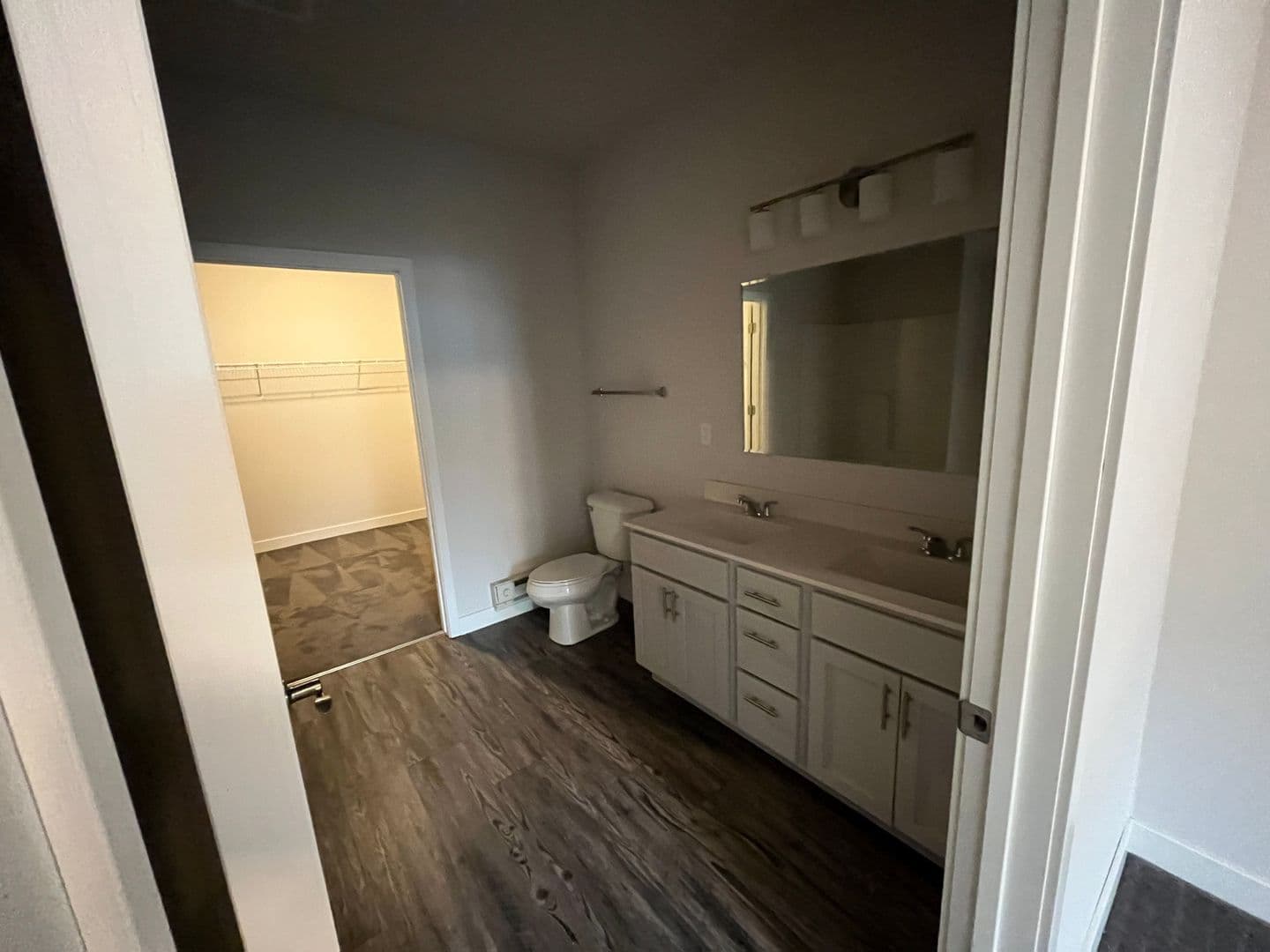 Cottage Grove Apartment: 2515 Gaston Road