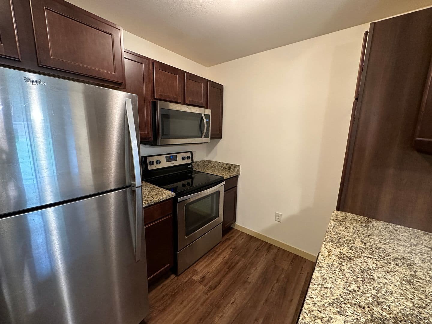 Windsor Apartment: 4320 North Towne Court