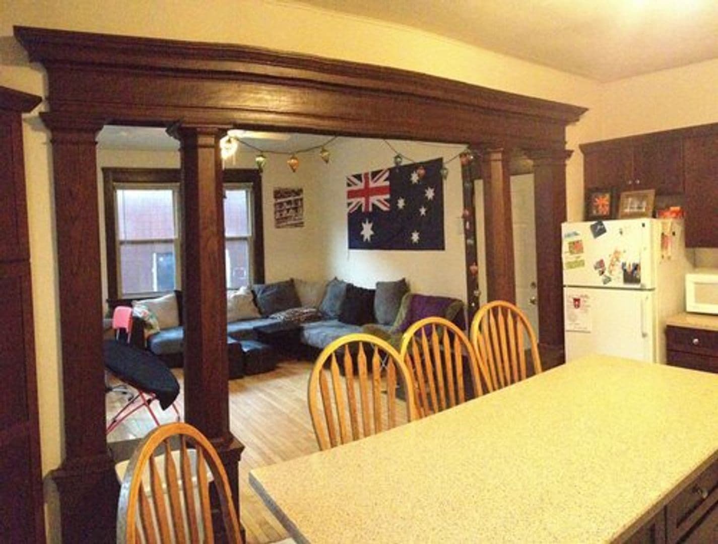 Madison Apartment: 411 Hawthorne Court