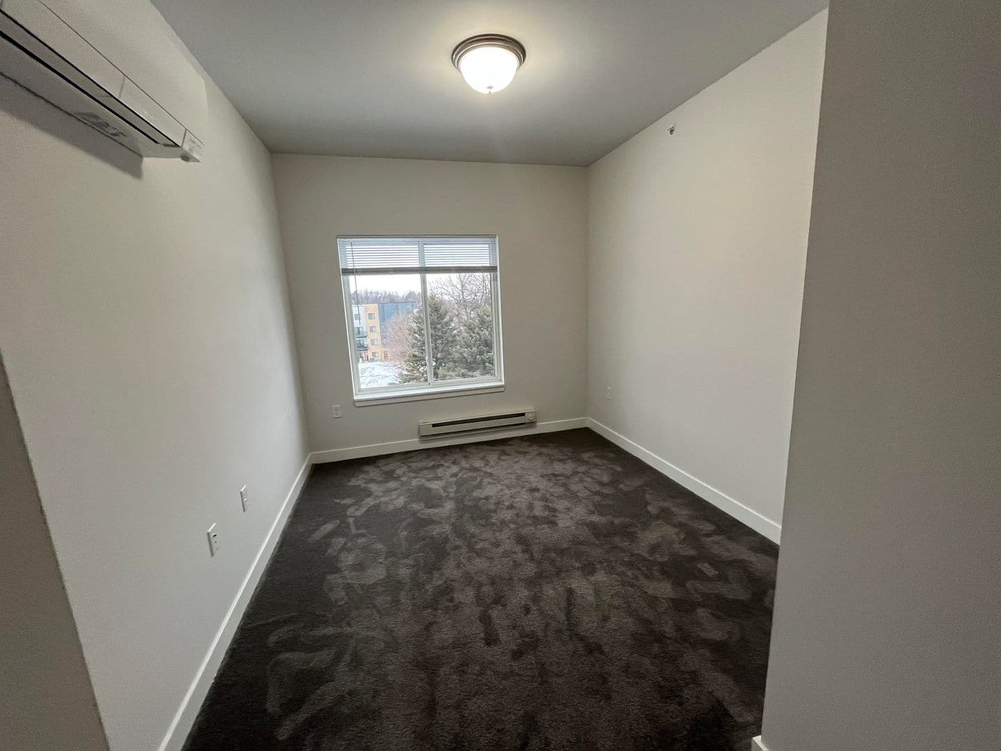 DeForest Apartment: 4958 Innovation Drive