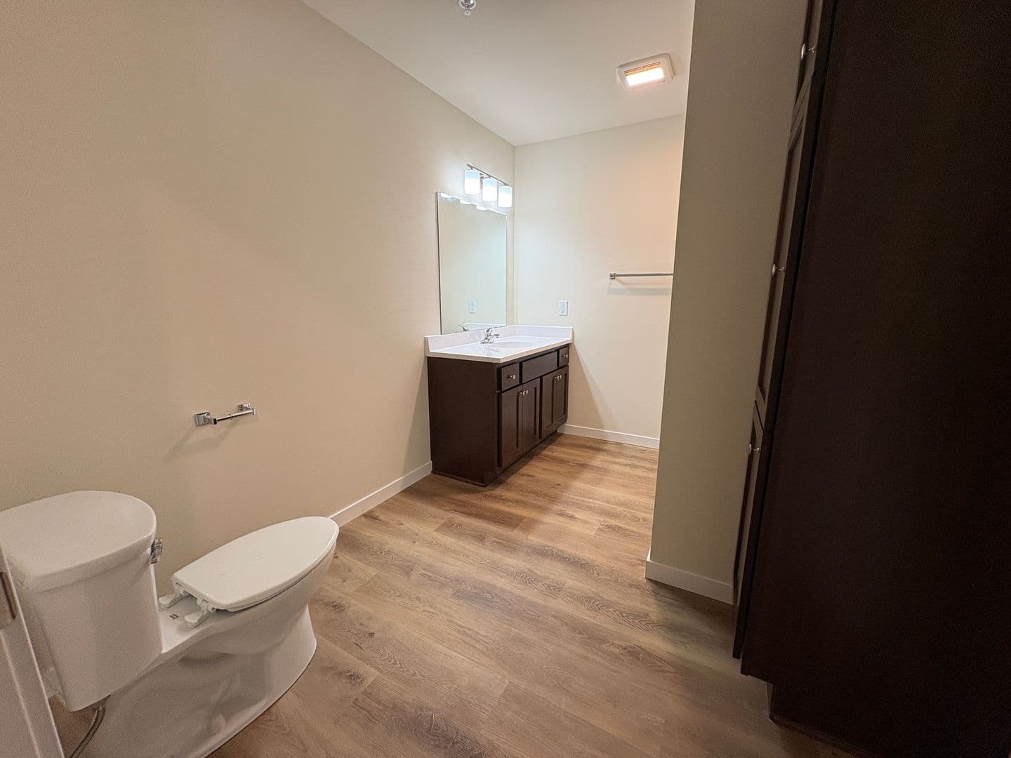 McFarland Apartment: 4719-4741 Burma Rd