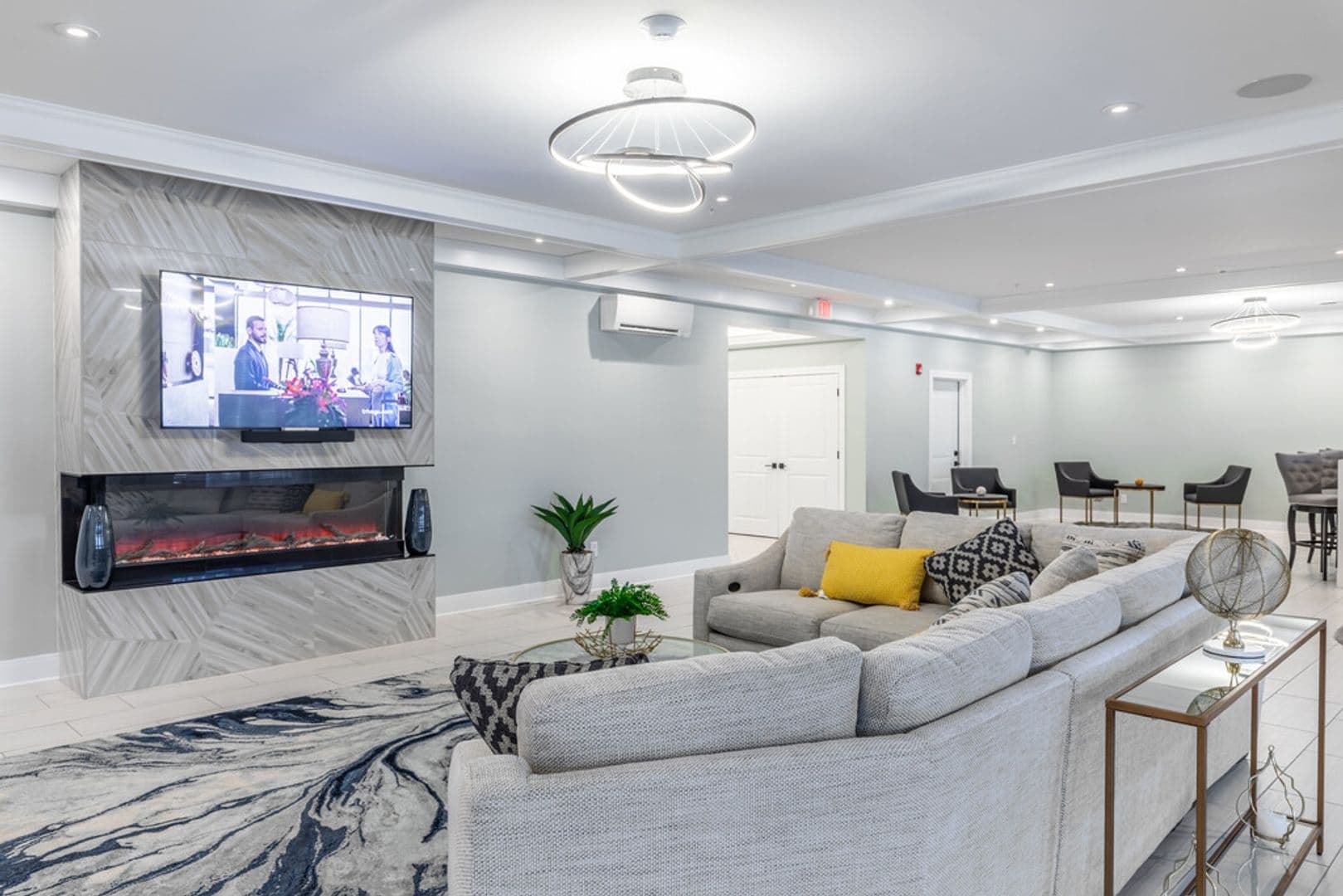 Rotterdam Apartment: 291 North Thompson St.