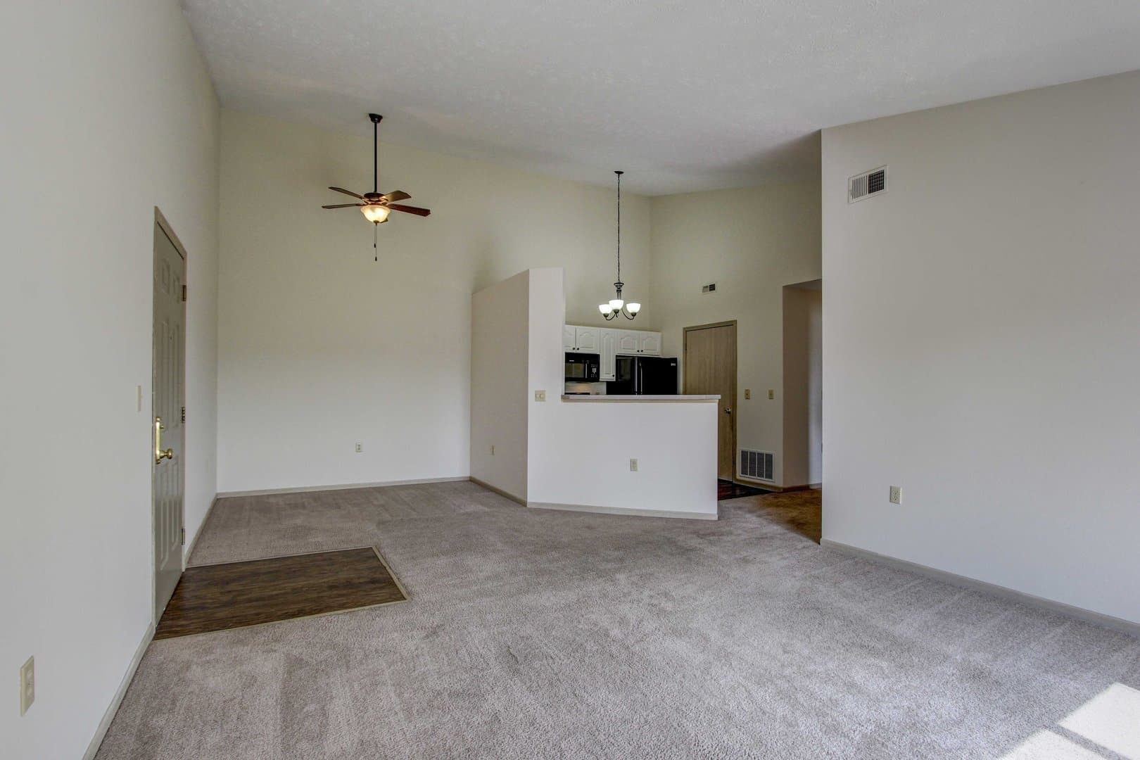 Norton Apartment: 3343 Columbia Woods Dr