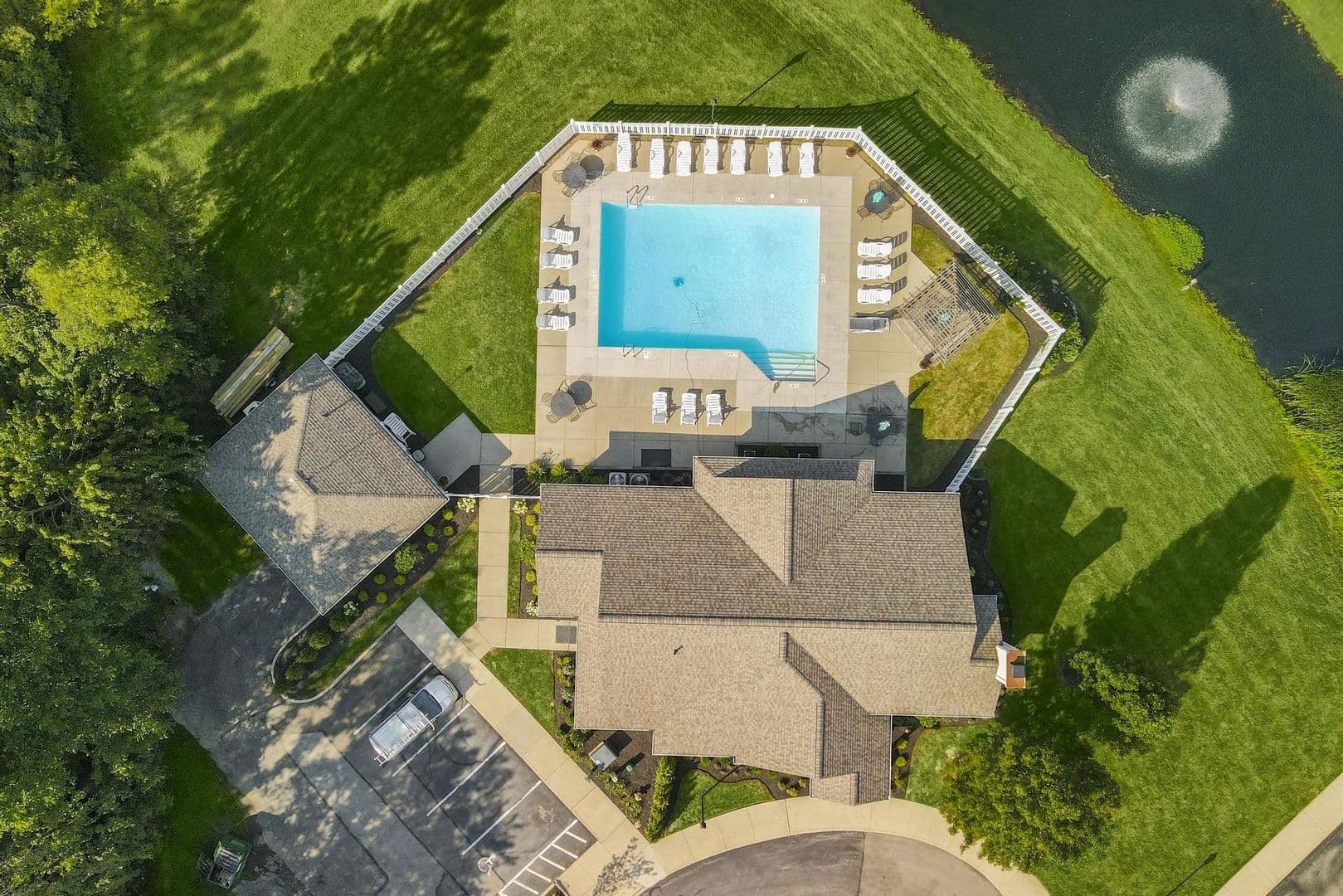 Norton Apartment: 3343 Columbia Woods Dr