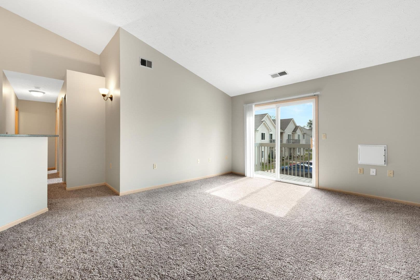 Norton Apartment: 3343 Columbia Woods Dr