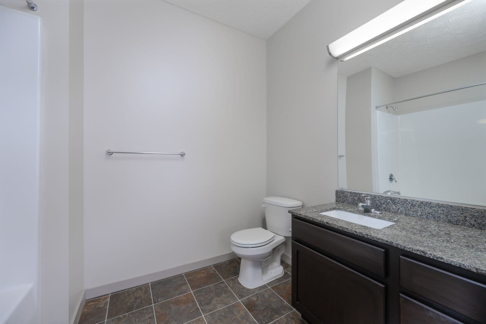 Akron Apartment: 401 S. Main St.
