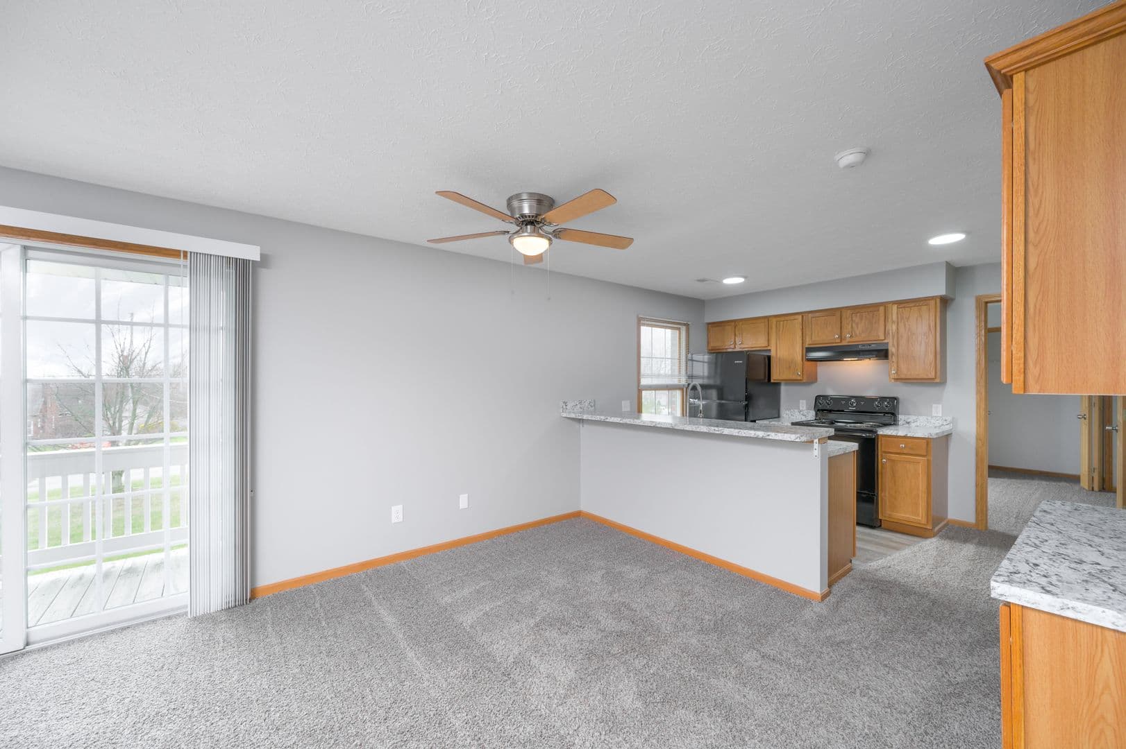 Norton Apartment: 3953 & 3954 Mt. Vernon Blvd.