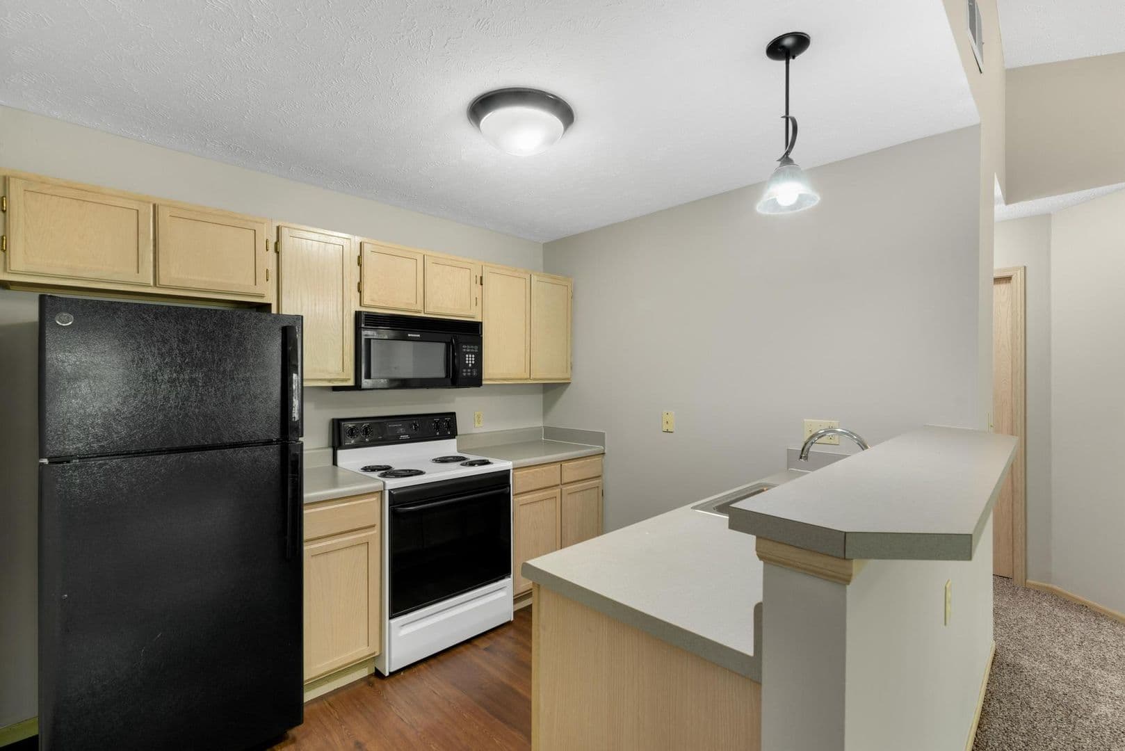 Norton Apartment: 3343 Columbia Woods Dr