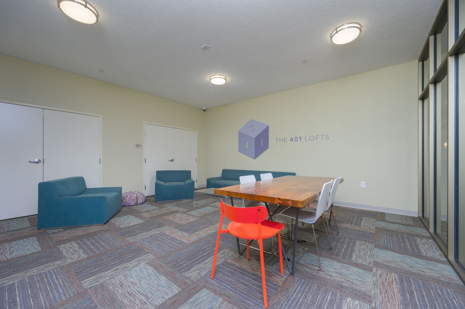 Akron Apartment: 401 S. Main St.
