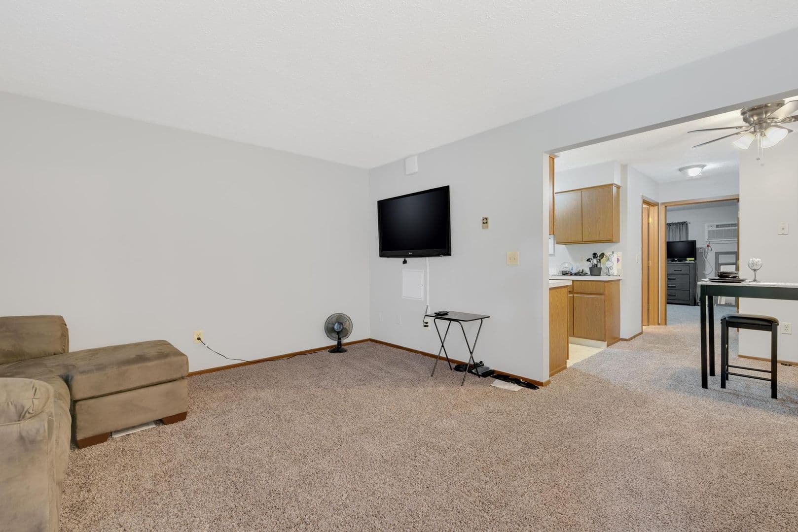 Akron Apartment: 2275 Eastwood Ave
