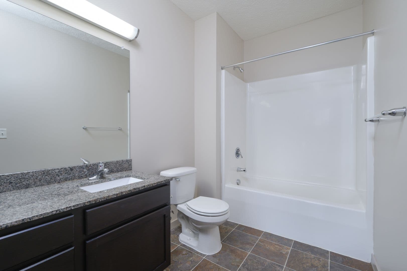 Akron Apartment: 401 S. Main St.
