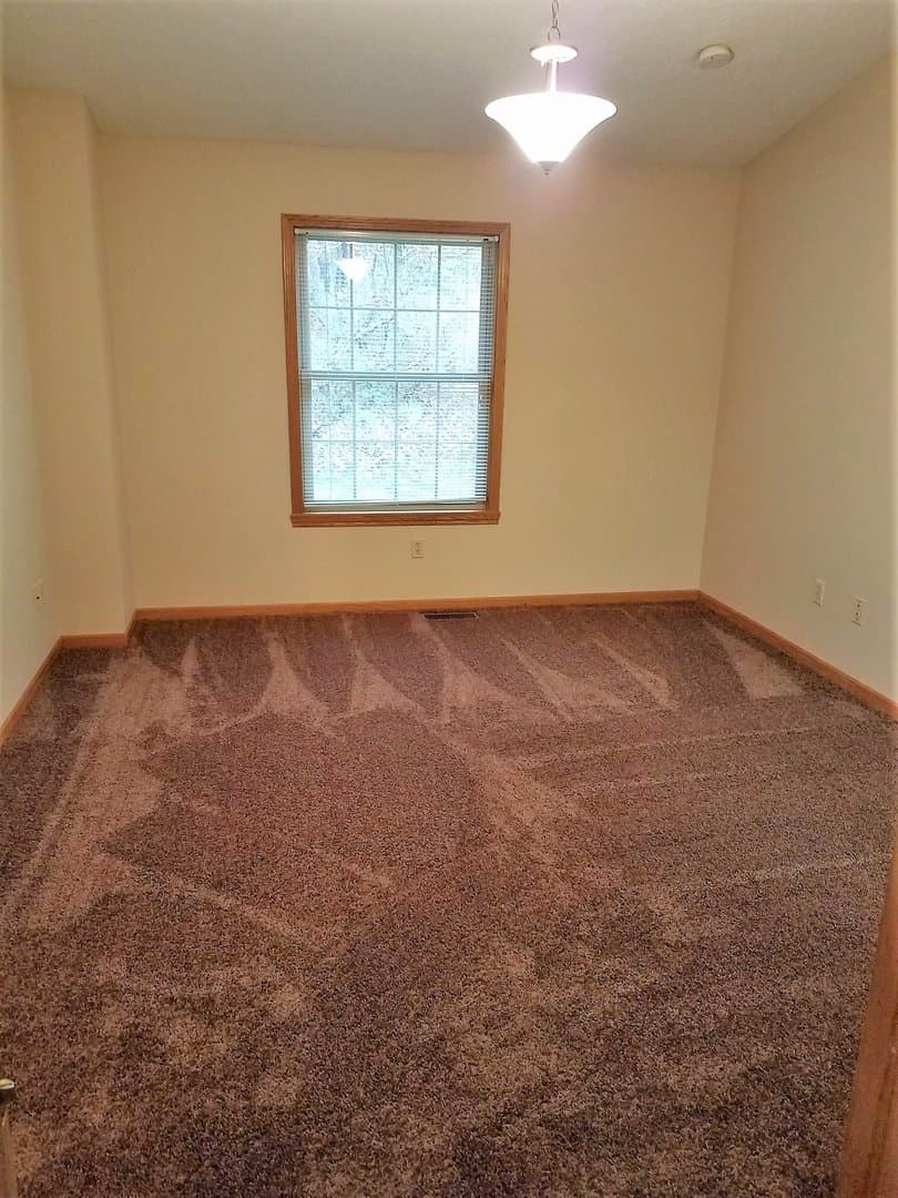 Norton Apartment: 3919-3943 Long Dr.