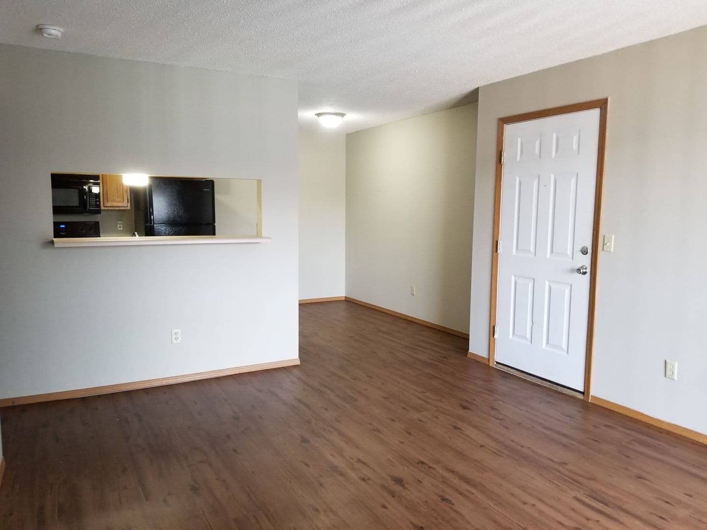 Nixa Apartment: 1016 N Pheasant Run