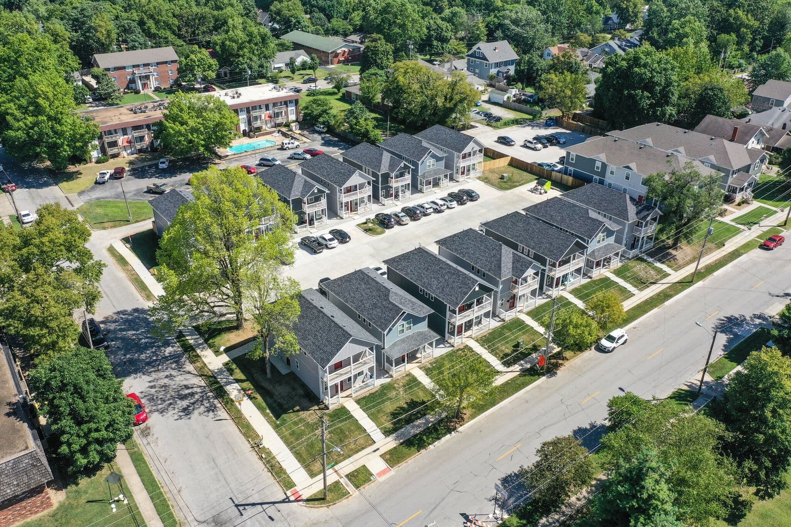 Springfield Apartment: 540 S. Kickapoo