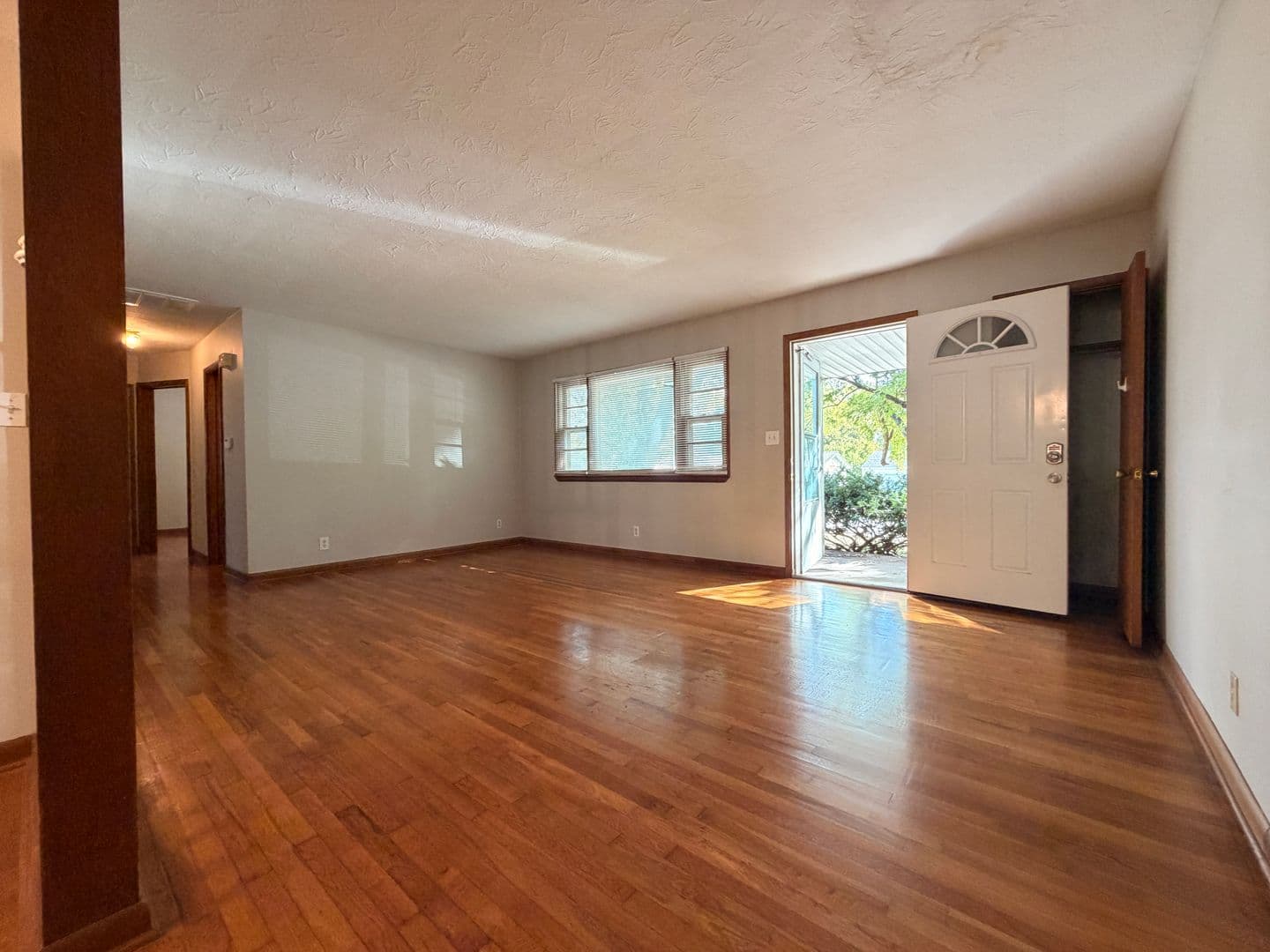 Springfield House: 1333 S. Cedarbrook Ave
