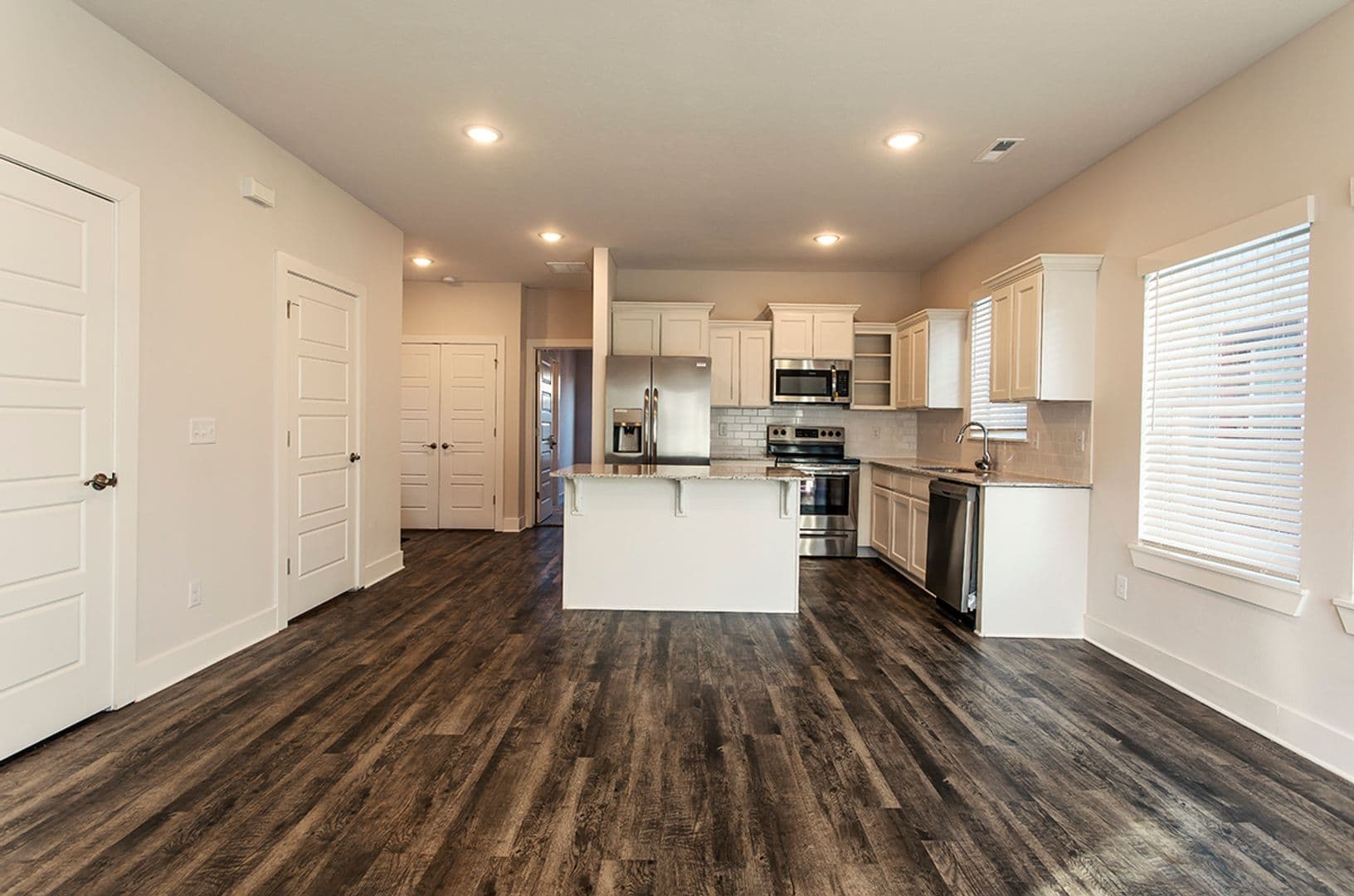 Springfield Apartment: 540 S. Kickapoo
