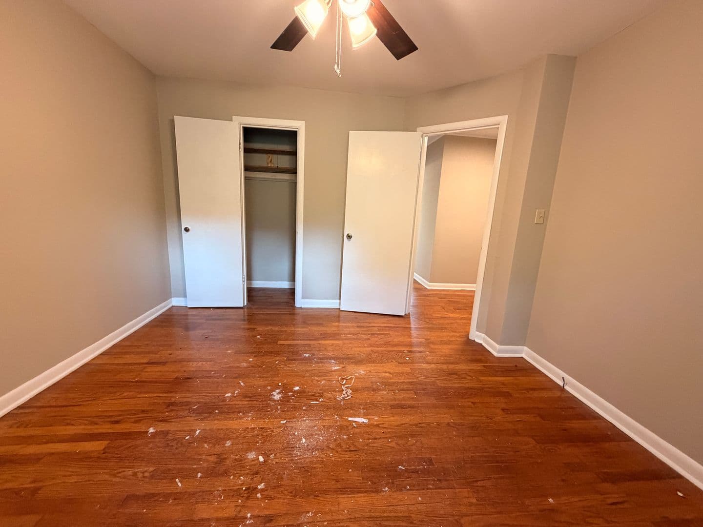 Springfield House: 1317 S Kentwood Ave