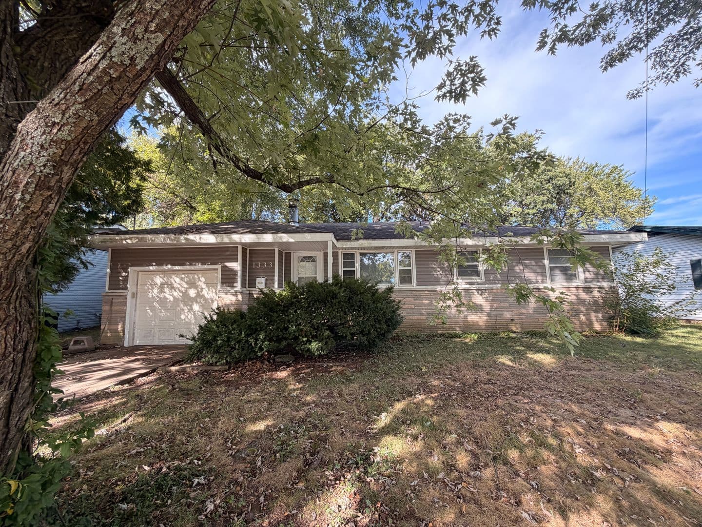 Springfield House: 1333 S. Cedarbrook Ave