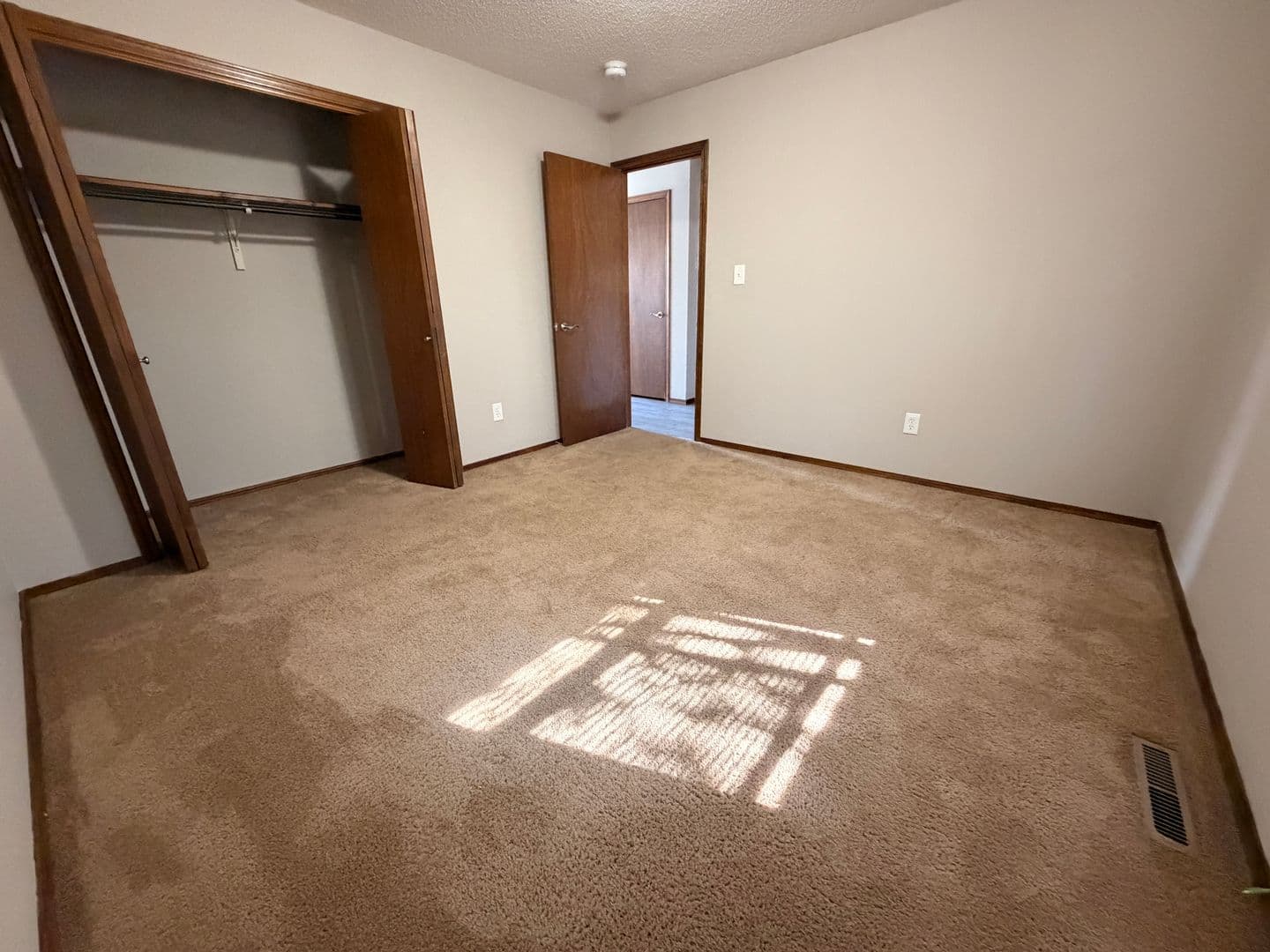 Springfield Apartment: 1632-1750 S. Kentwood Ave.