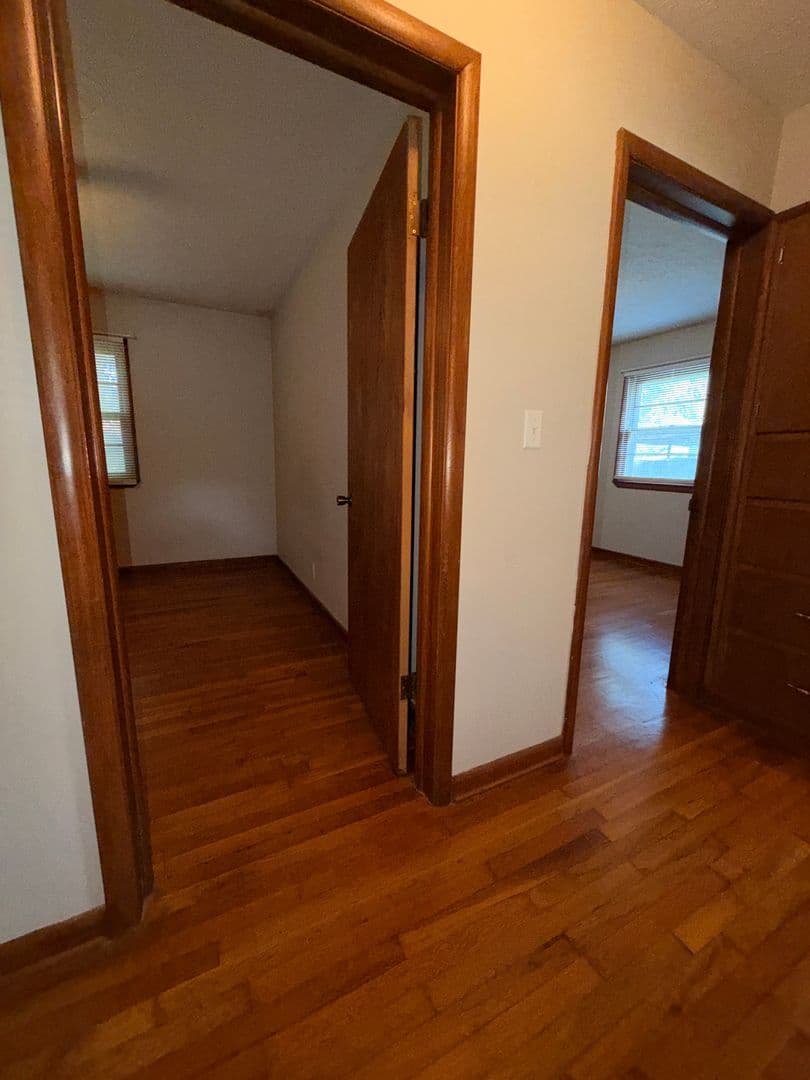 Springfield House: 1333 S. Cedarbrook Ave