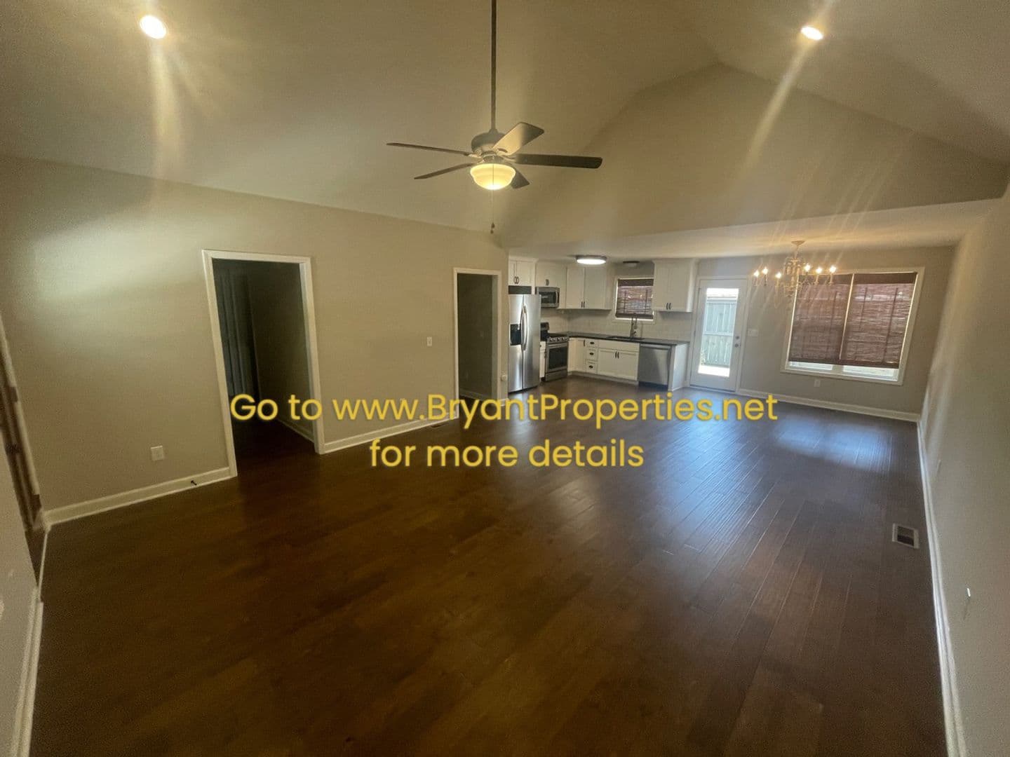 Gallatin House: *804 Boles Street