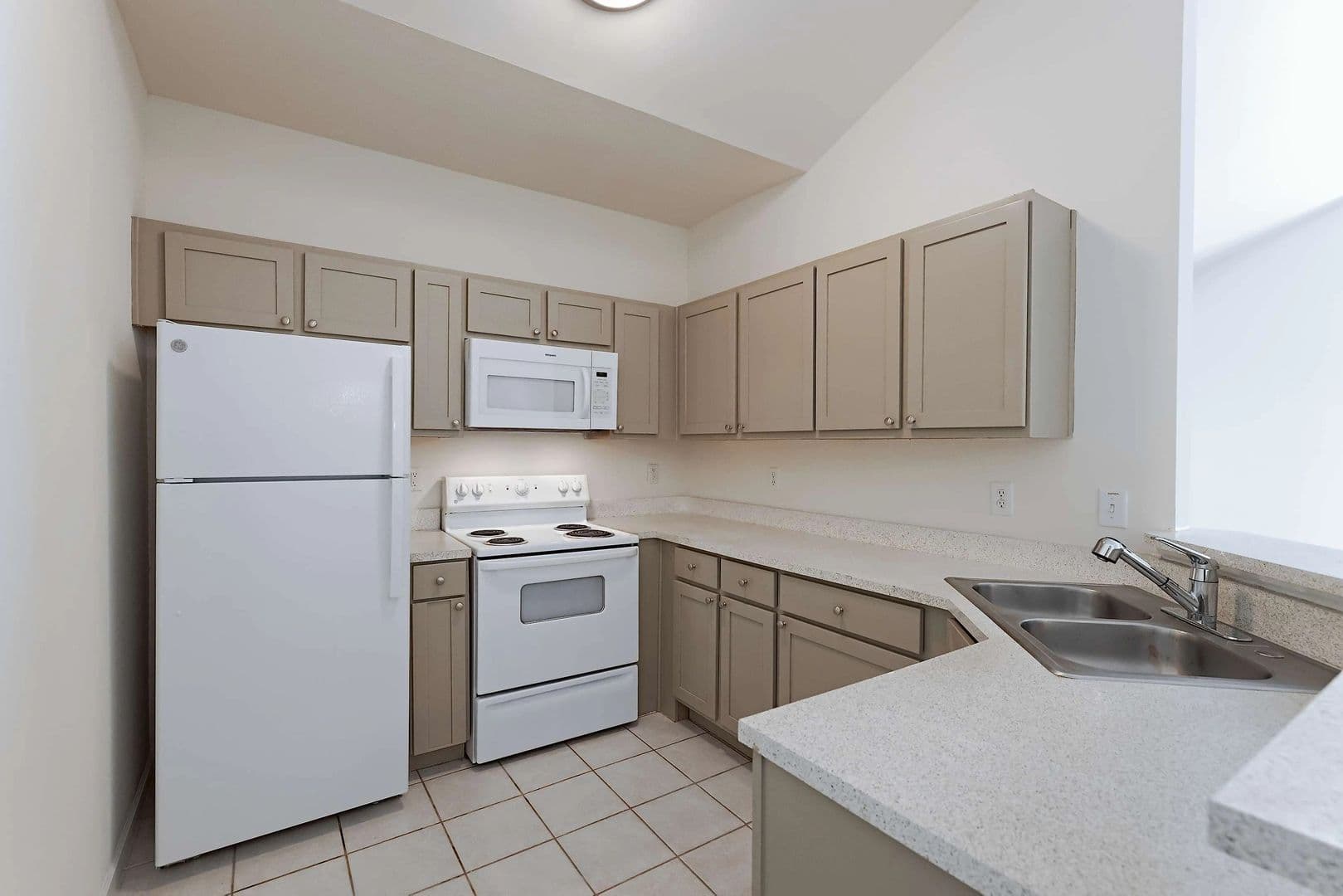 Greensboro Apartment: 4480 Platinum Drive