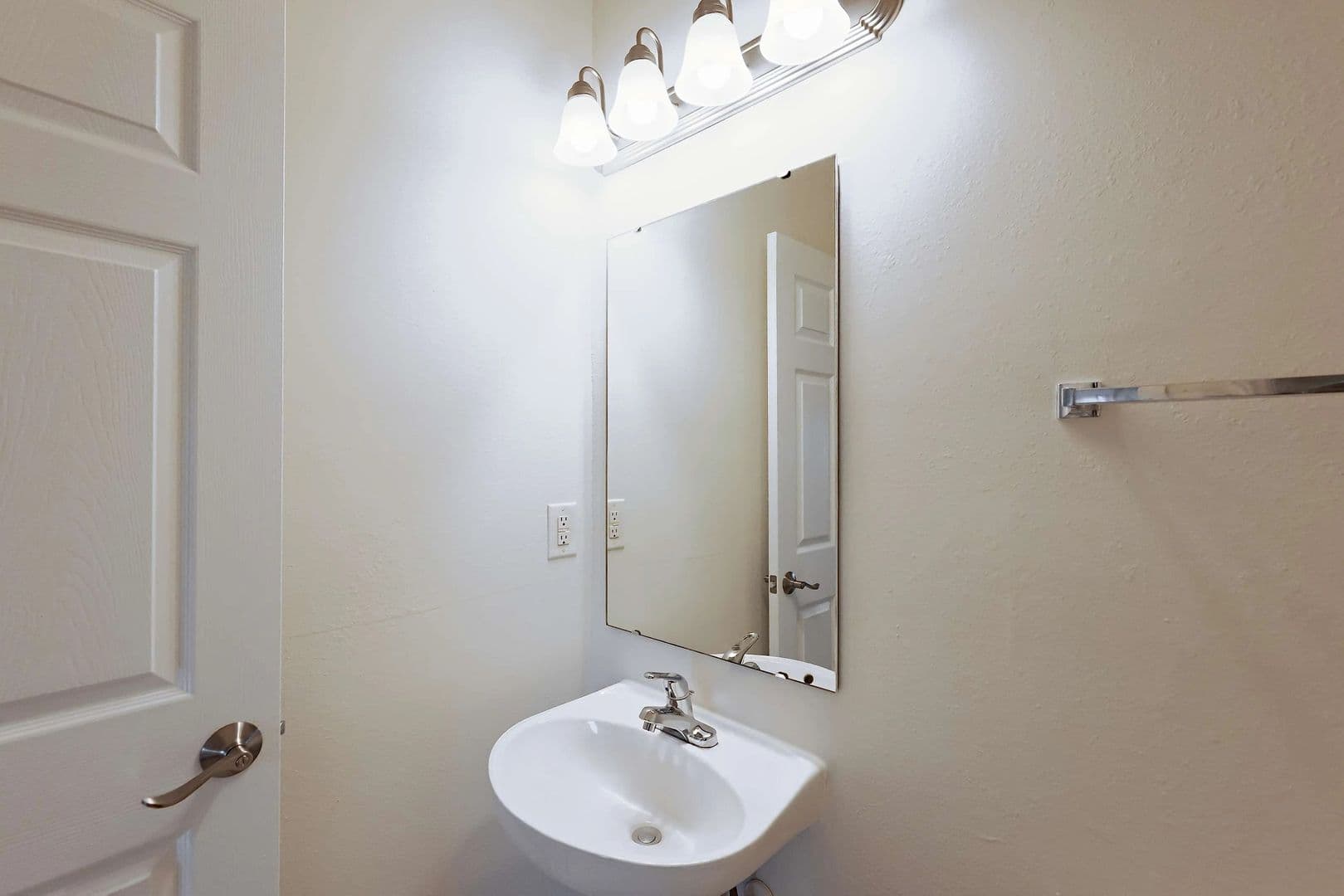 Greensboro Apartment: 4480 Platinum Drive