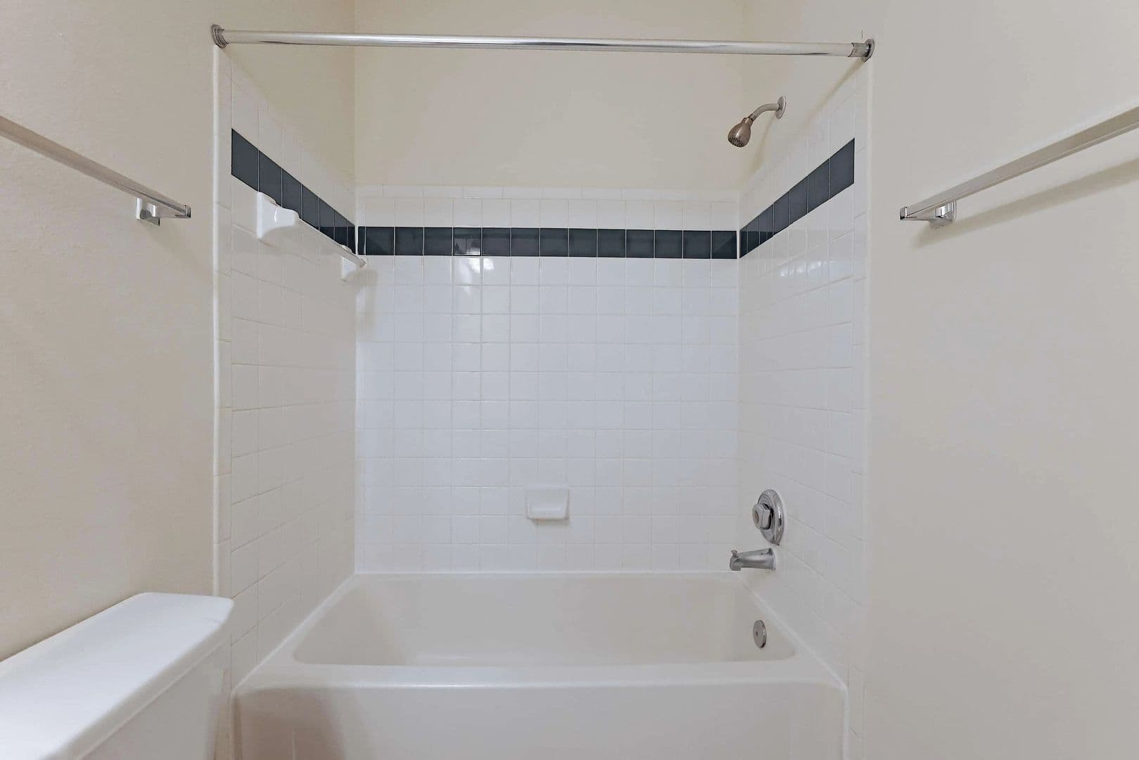 Greensboro Apartment: 4480 Platinum Drive