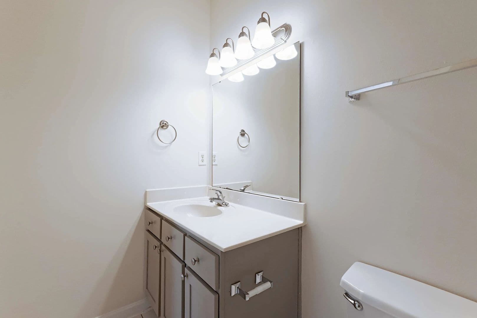 Greensboro Apartment: 4480 Platinum Drive