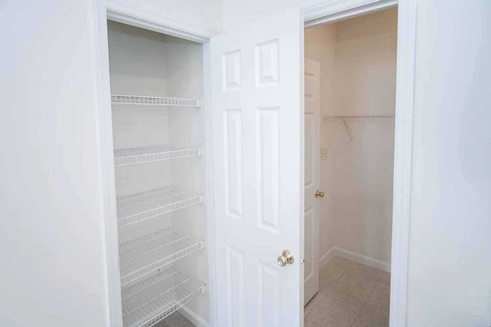Greensboro Apartment: 4480 Platinum Drive