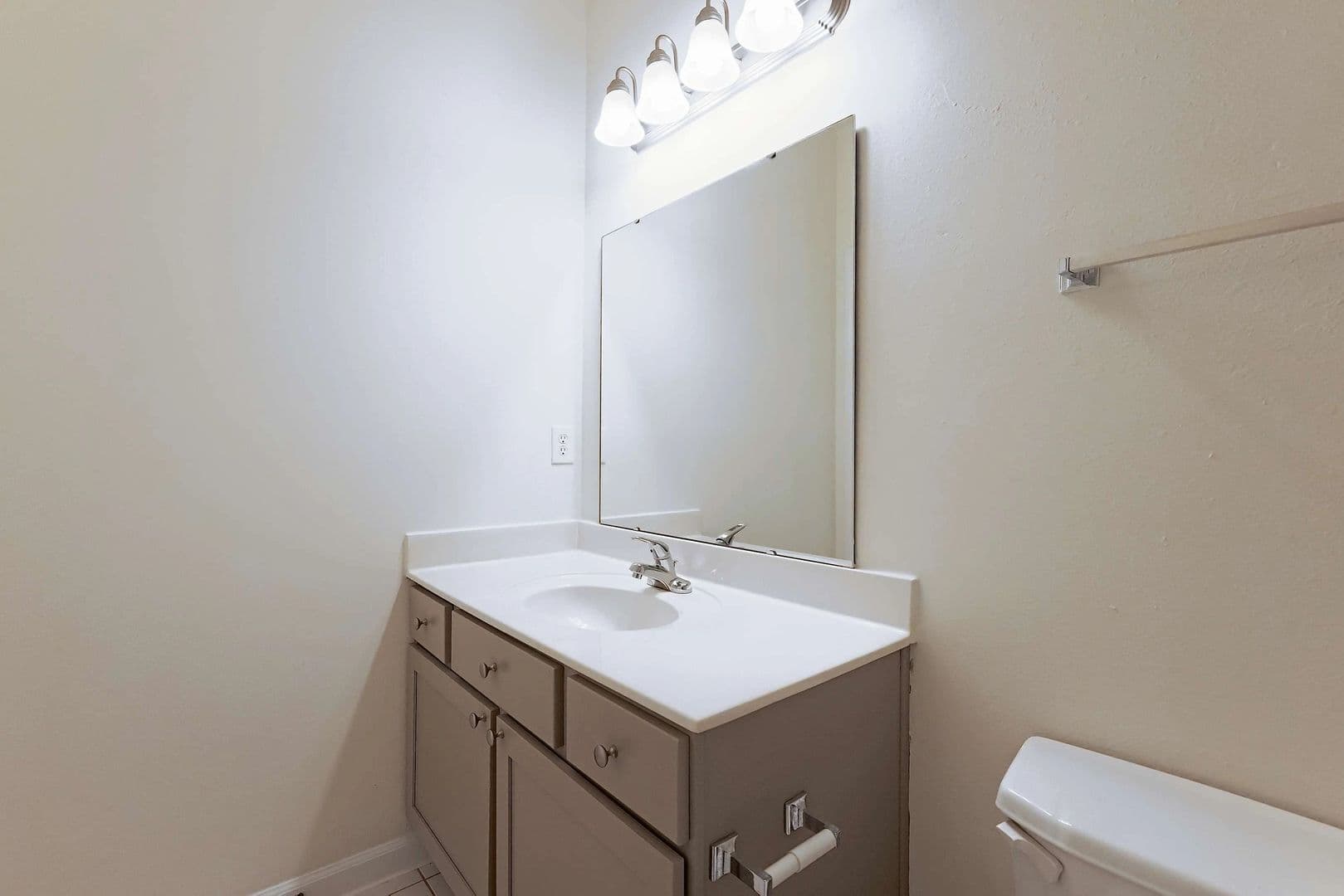 Greensboro Apartment: 4480 Platinum Drive