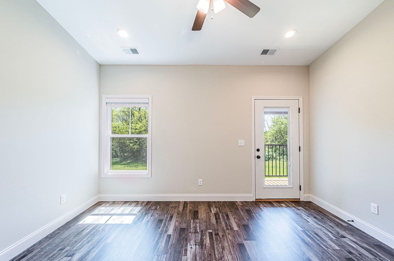 Franklin Apartment: 813 W. Madison St