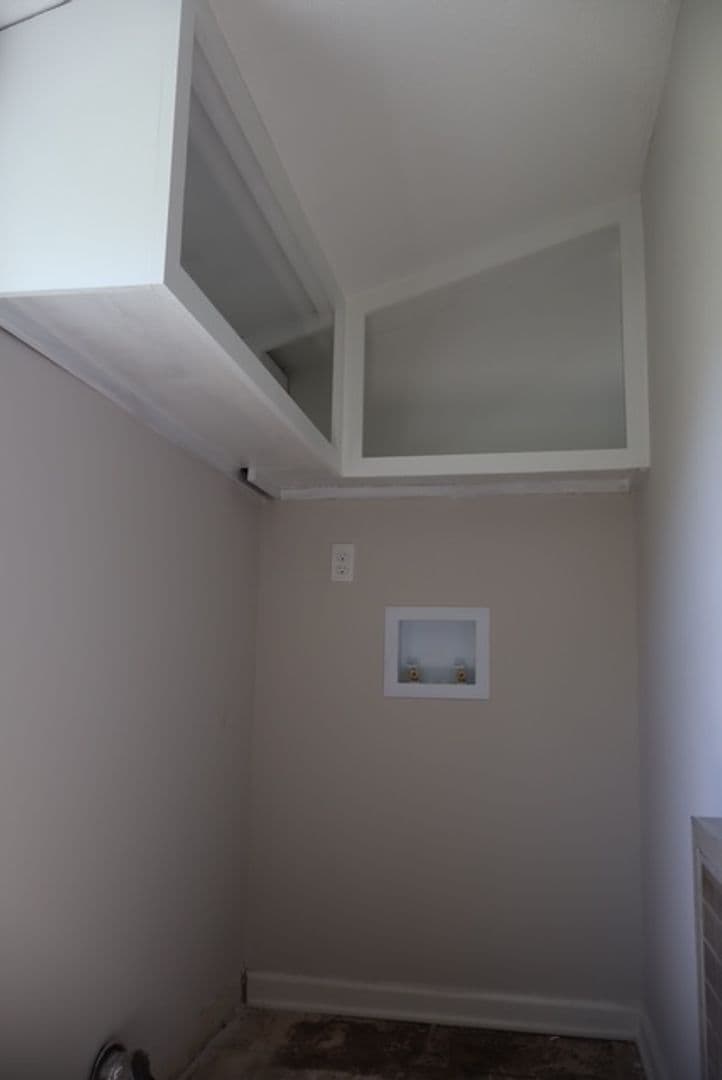 Bowling Green Apartment: 853 E 11th St