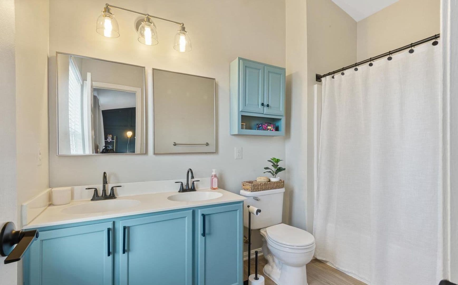 Frederick Townhome: 4904 Whitney Ter