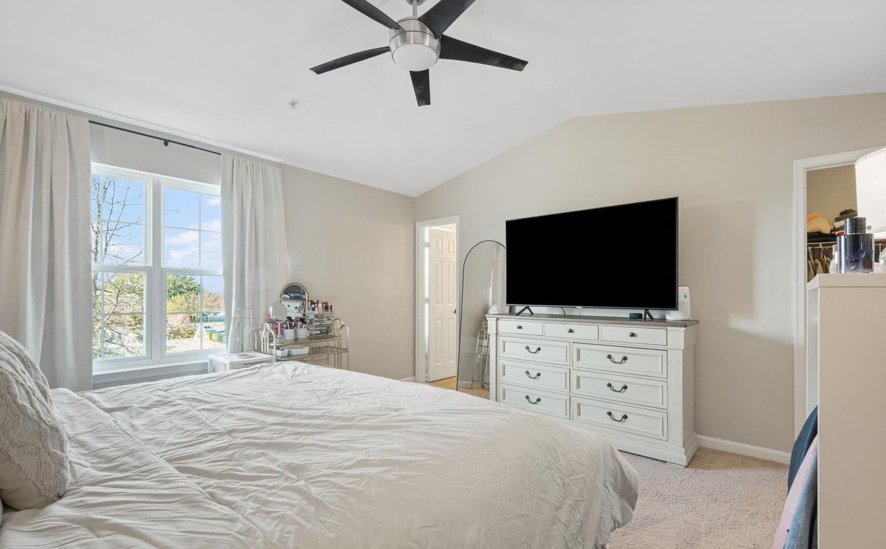 Frederick Townhome: 4904 Whitney Ter