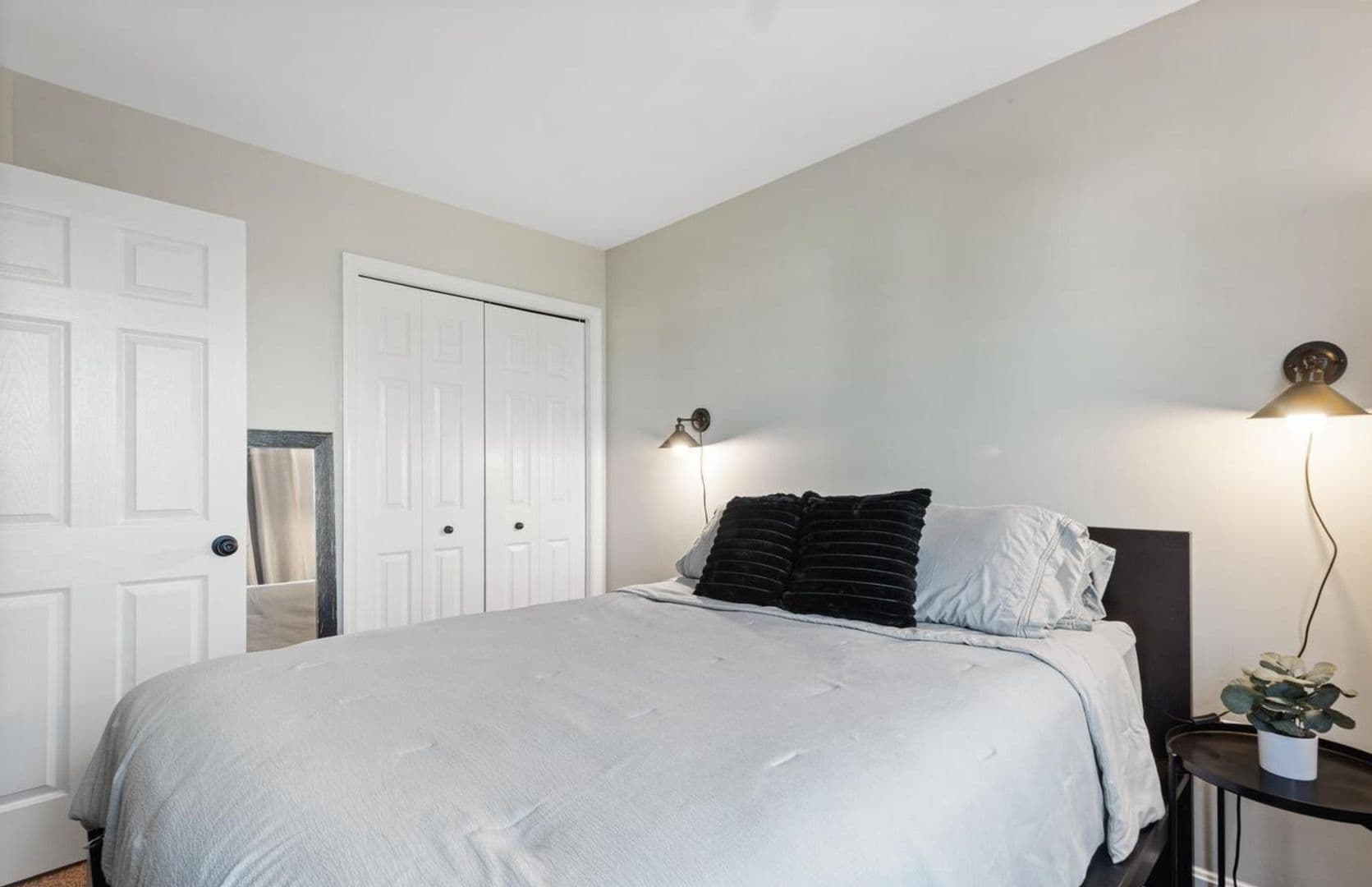 Frederick Townhome: 4904 Whitney Ter