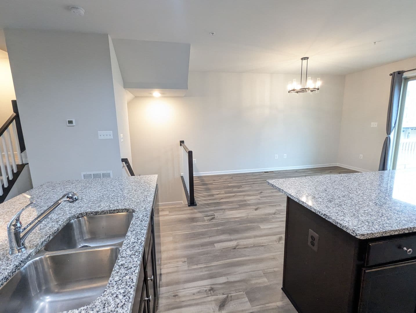 Frederick Townhome: 5803 Garden Walk Drive