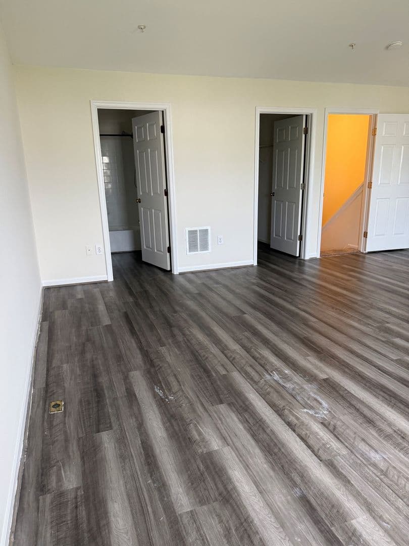 Frederick Townhome: 5704 Duke Ct.