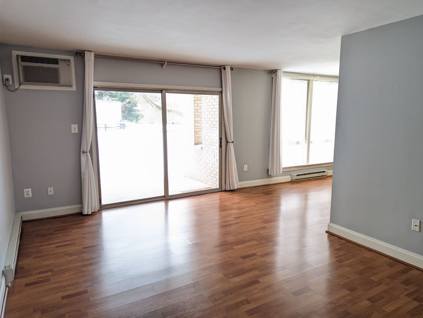Frederick Condo: 501 Prospect Blvd. Unit 8A