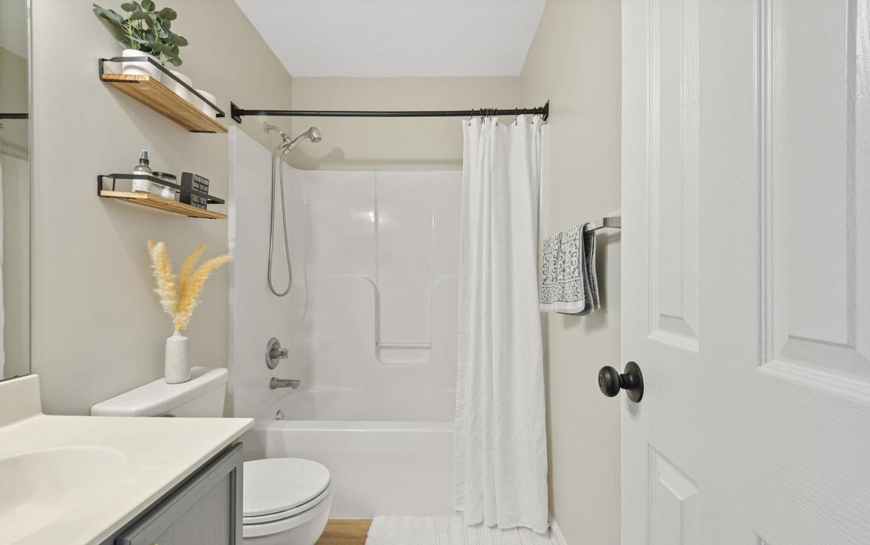 Frederick Townhome: 4904 Whitney Ter