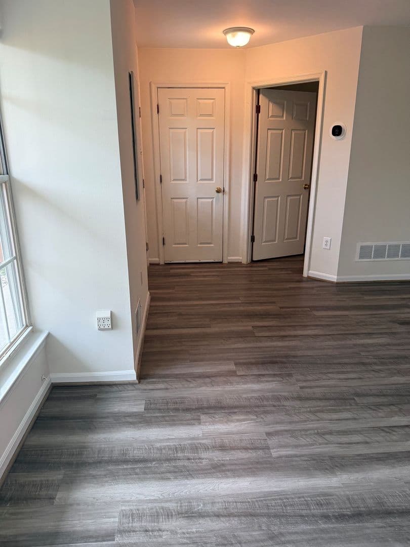 Frederick Townhome: 5704 Duke Ct.