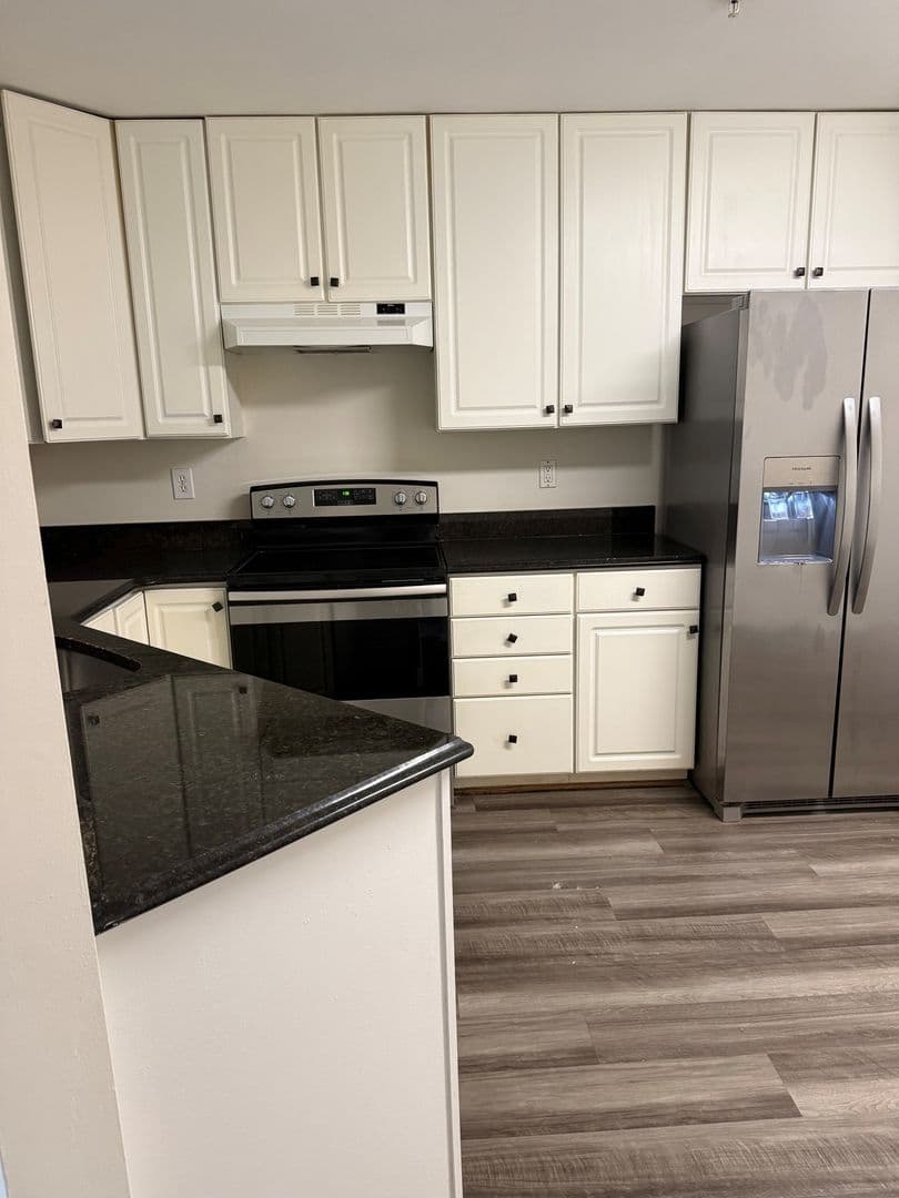 Frederick Townhome: 5704 Duke Ct.