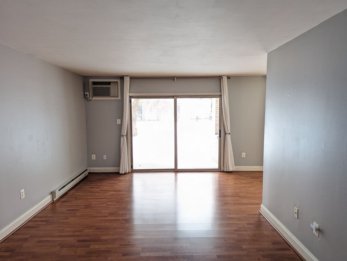 Frederick Condo: 501 Prospect Blvd. Unit 8A