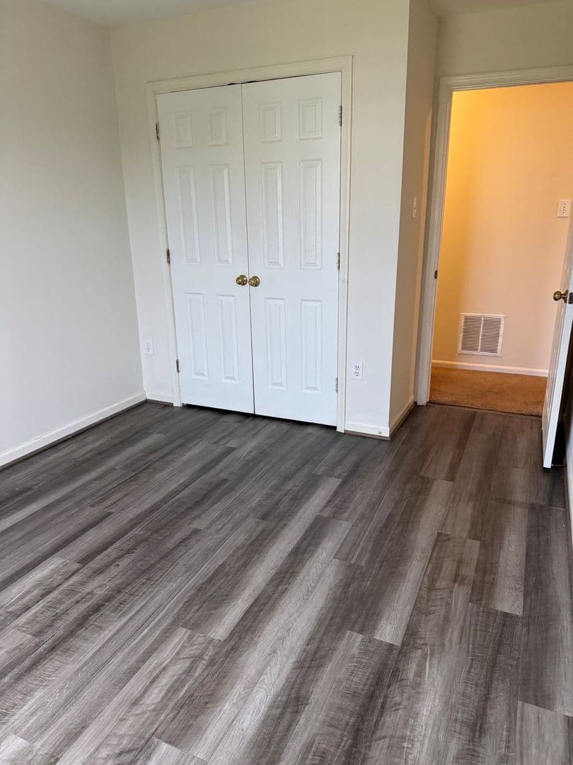 Frederick Townhome: 5704 Duke Ct.