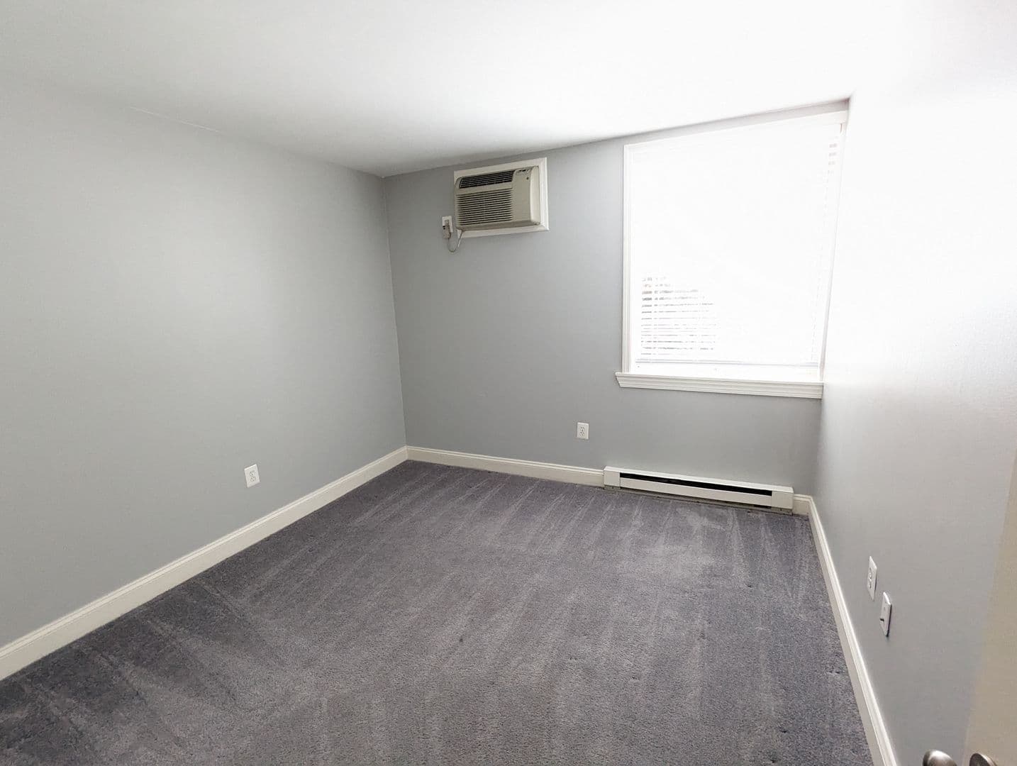 Frederick Condo: 501 Prospect Blvd. Unit 8A