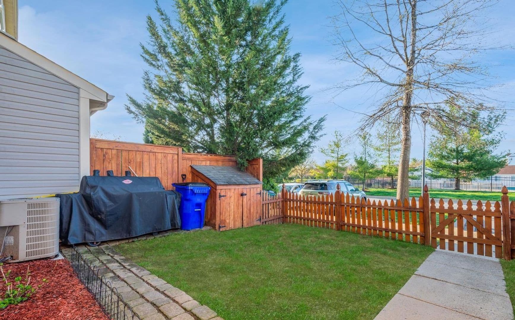 Frederick Townhome: 4904 Whitney Ter