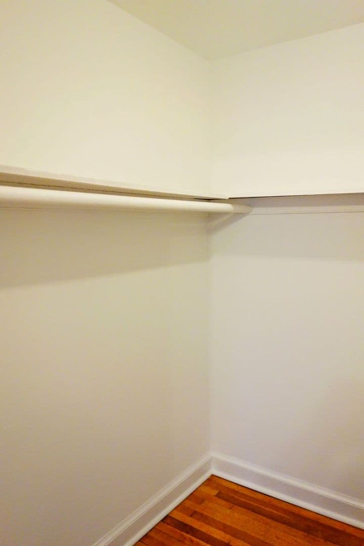 Takoma Park Apartment: 8404 Greenwood Ave