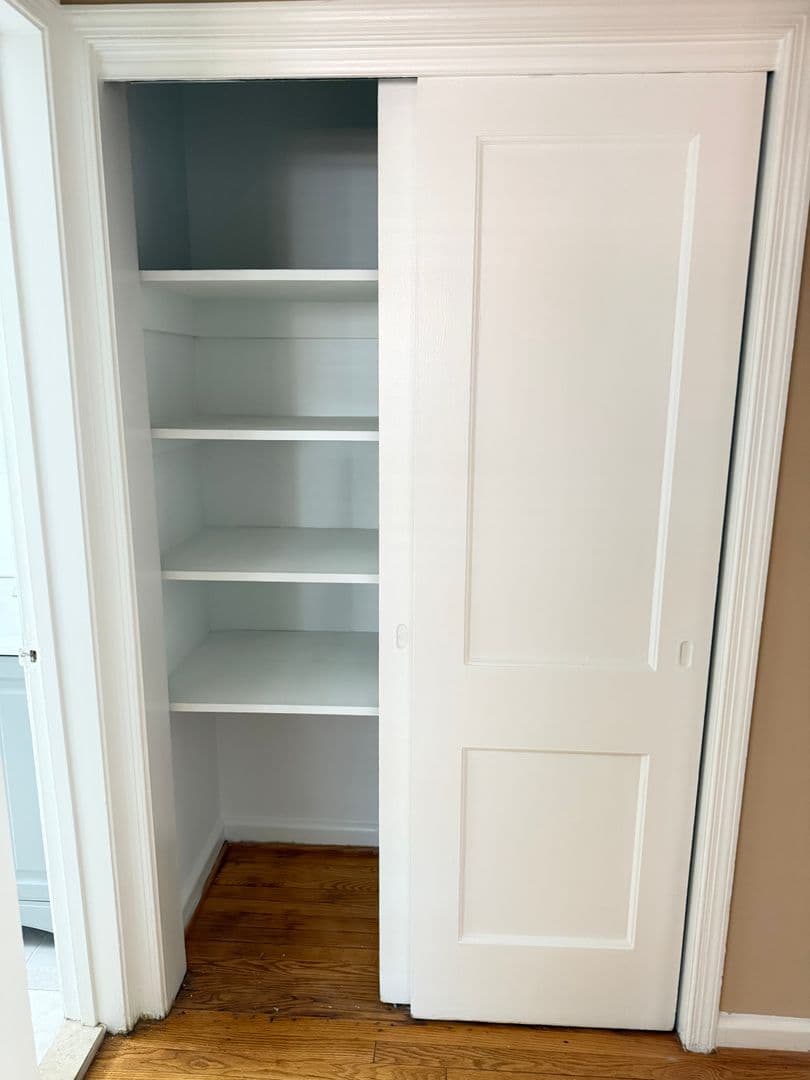 Silver Spring Apartment: 8705 Plymouth St