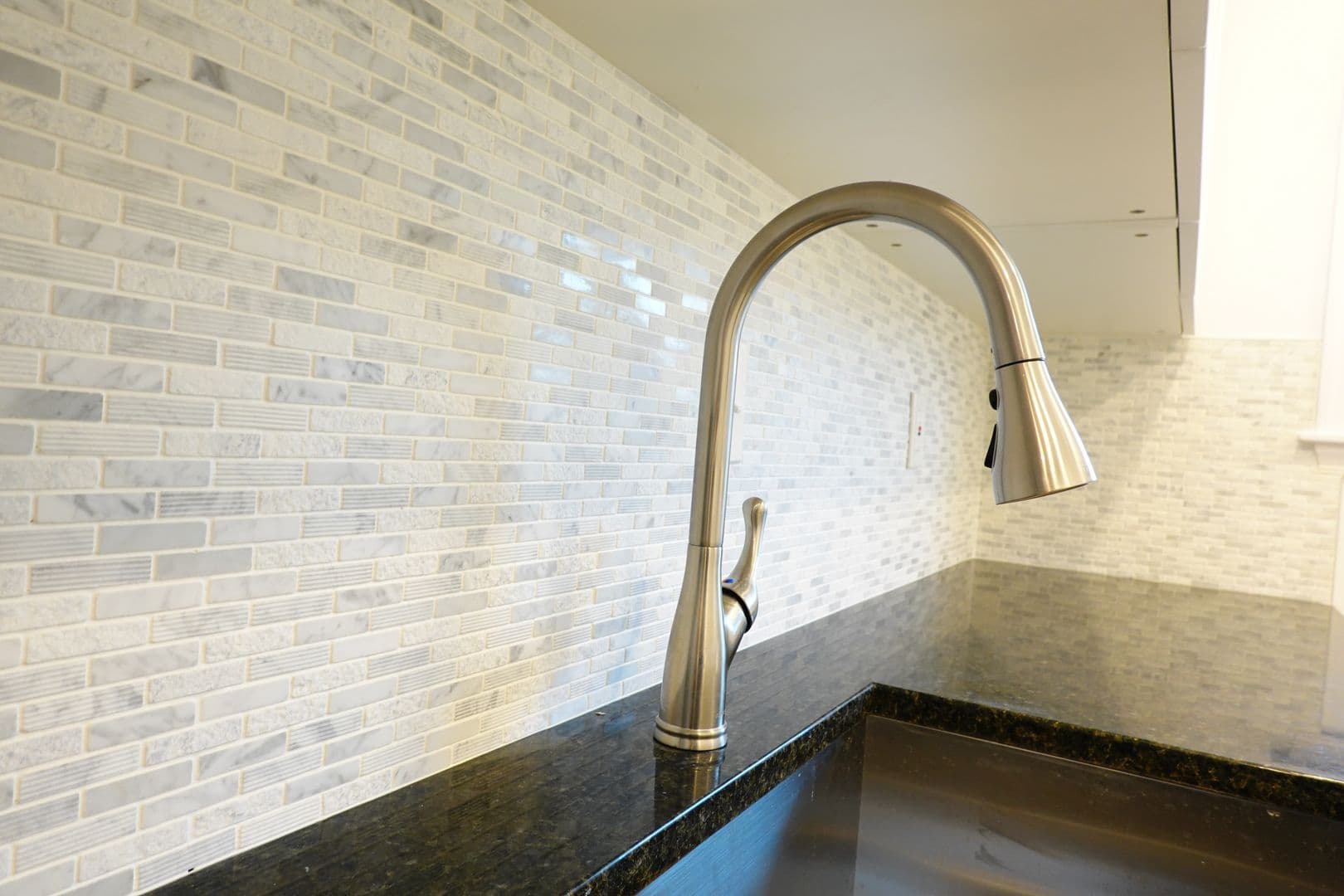 Silver Spring Apartment: 8802 Plymouth St